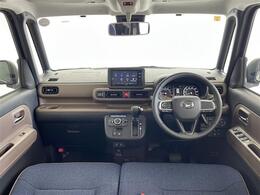 【インパネ全体】『インパネ全体』の画像になります。写真の内容に関してご不明点、ご質問等がございましたらお気軽にガリバー店舗までお問い合わせください。