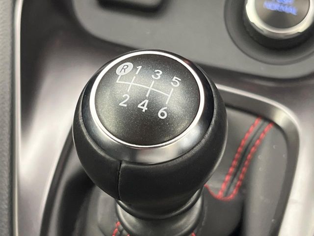 【フロア6速MT】走りの6速MT！！スポーティーな走行をお楽しみいただけます♪
