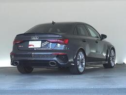 当店はアウディジャパン販売の取扱車両でしたら、どちらの店舗のお車でもお取り寄せ可能です。