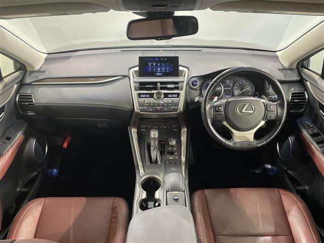 ◆平成28年6月登録　NX　【300h　バージョンL】が入荷致しました！！◆北区、守山区、名東区、天白区、緑区、南区、港区、中川区、中村区、西区、北区、東区、中区、熱田区、瑞穂区、昭和区、千種区