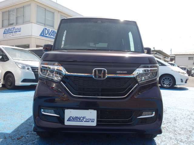 当店の中古車をご覧いただきありがとうございます。神奈川県茅ケ崎市の中古車販売店『アドバンス湘南』でございます。当店選りすぐりの中古車をじっくりご検討ください。