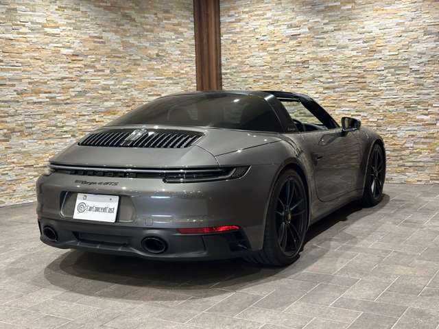 UTモデル　ポルシェ911クーペ 1972 ポルシェ 911 S クーペ | Uncrate