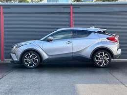 ☆H29年　トヨタ　C-HR　入庫しました☆※　ご来店の際は事前に展示店舗の確認をお願い致します。　（掲載店舗にお車がない場合がございます）