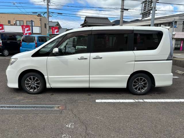 中古車販売　オーシャンデザイン敦賀店　(有)ケヒオート〒914-0814福井県敦賀市木崎19-4-3敦賀インター降りて車で10分定休日：日・祝　　営業時間：9時半～18時半