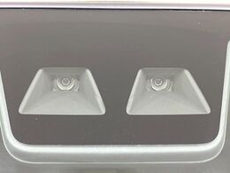 【スマートアシスト】走行中に前方の車両等を認識し、衝突しそうな時は警報とブレーキで衝突回避と被害軽減をアシスト。より安全にドライブをお楽しみいただけます。