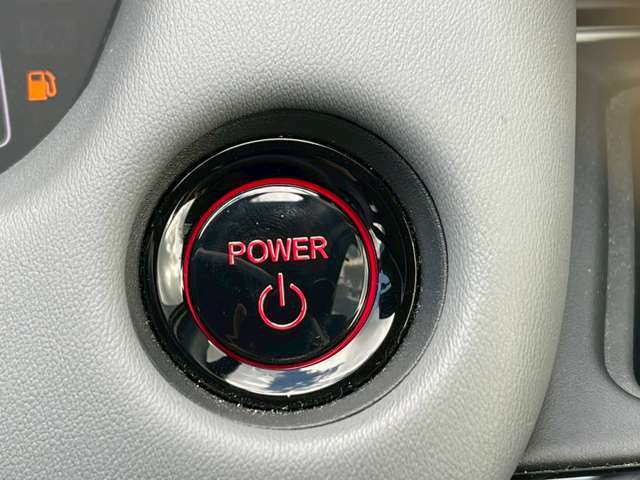 当店は、常時150台以上！しかし、在庫回転が早い為必ず在庫確認をお願い致します。万が一、売約になっていても、当社の買取ネットワークからご希望のお車を探してまいります。