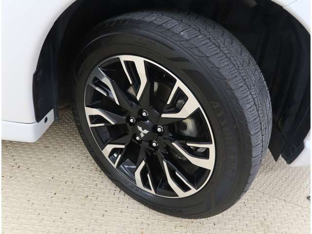 225/55R18タイヤ＋純正アルミホイール付です