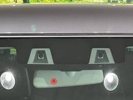 【スズキ　セーフティサポート】走行中に前方の車両等を認識し、衝突しそうな時は警報とブレーキで衝突回避と被害軽減をアシスト。より安全にドライブをお楽しみいただけます。