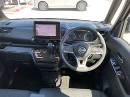 操作しやすいインパネ廻りです