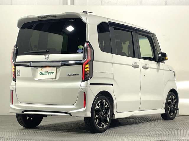 【リア外装】現車の確認はお電話でも承っております。【ハリアー/エクストレイル/ヴェゼル/C-HR/プリウス/シエンタ/オデッセイ/SUV/ミニバン/コンパクト/ハイブリッド/ハイブリット】続々入庫中！！