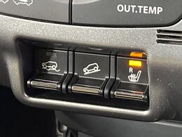 【ダウンヒルアシスト】急な坂道を下るときに自動でブレーキを制御、一定の低速度を保ちます。雪道や悪路など滑りやすい路面の下り坂でもタイヤがロックしないから安心！ハンドル操作に集中できます！