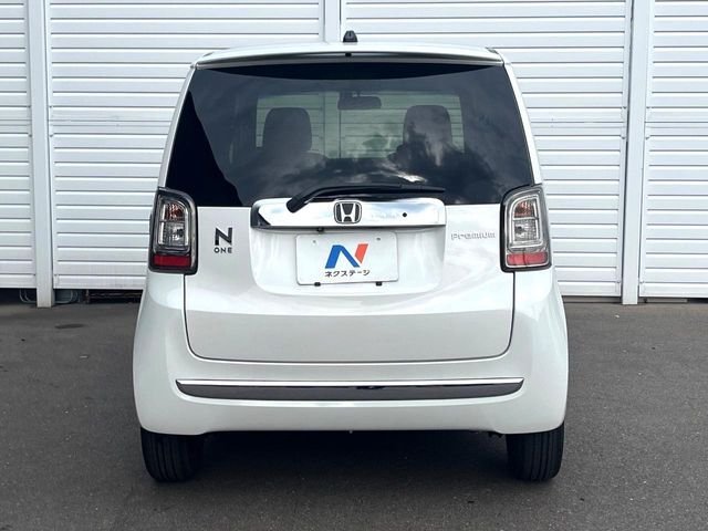 安心の最長10年・走行無制限保証（有償）をご用意。保証内容も充実はもちろん、無料点検＆オイル交換や、年中無休の全国・24時間ロードサービスも付帯されておりますのでご安心下さい。