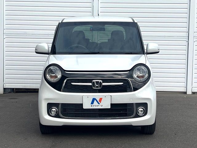 弊社では、全車『修復歴なし』のお車のみ取り扱っております。専任バイヤーによる厳選した仕入れの後、入庫後の車両チェックを行い、ネクステージが認定した高品質な中古車をご提供しております。