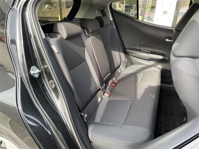 【後部座席】『後部座席周辺』の画像になります。写真の内容に関してご不明点、ご質問等がございましたらお気軽にガリバー店舗までお問い合わせください。