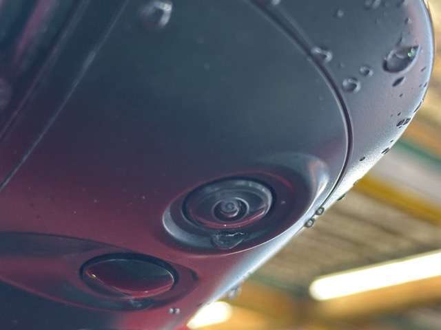 ★納車前に、専属のクリーニングスタッフが、ピッカピカにクリーニングして納車いたします！もちろん、ピッカピカの状態でお渡しするクリーニング費用も支払総額に含まれています！