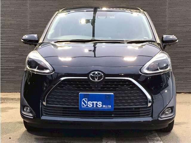 ユーザー様直接仕入　セーフティセンス　純正ナビ　DTV　BT接続　アラウンドビュー　両側パワスラ　LEDヘッドライト　オートライト　ドラレコ　スマートキー　スペアキー　ETC2.0　走行3.2万キロ台