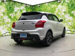 全国に店舗を展開しているのでどこでもお取り寄せが可能です！この車が気になるけど遠方だから・・・と諦める必要はありません！※別途陸送費が必要です。