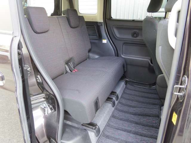 お買い得車、お勧め品のご案内や定休日、臨時休業日をはじめ、修理やお店のご案内をブログで発信しております。詳しくは★「「ワンズアームズのブログ」」★（アメーバブログ）にてご検索下さい！