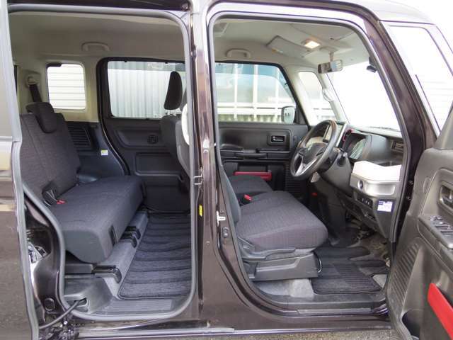 下取りはどんな車でも買取りしております！廃車、名義変更手続きは無料です！今お乗りのお車の部品の取外しや移植も可能ですので是非ご相談下さいませ！ご購入時、追加で用品の取り付けなども喜んで承っております！