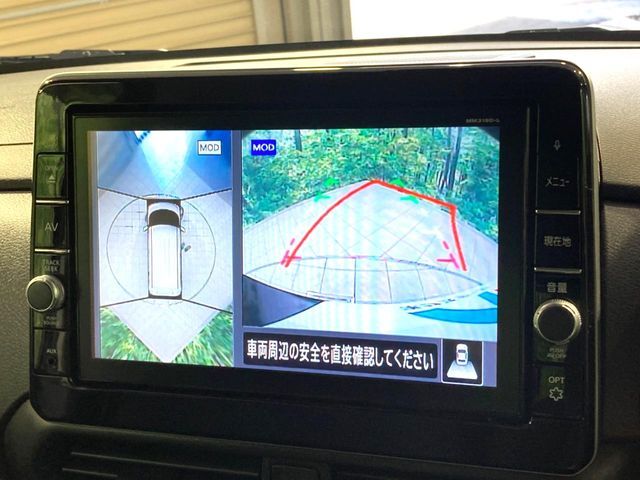 【アラウンドビューモニター】専用のカメラにより、上から見下ろしたような視点で360度クルマの周囲を確認することができます☆縦列駐車や幅寄せ時に活躍してくれます♪