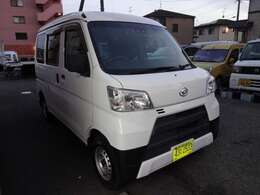 外装大きな傷凹み無く綺麗です