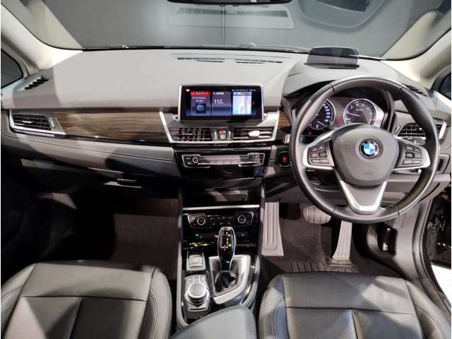 業界屈指の車両検査専門会社「AIS」による「安心・安全」のお車選びが出来るように公平な第三者機関として厳正な「車両検査」を行っております。   ★13年連続BMW販売台数全国TOPの信頼と実績！★