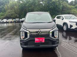 在庫数は約800台！！ 年間販売台数は約4000台！！ 大量販売・大量仕入で1台あたりのコストを削減しています！！