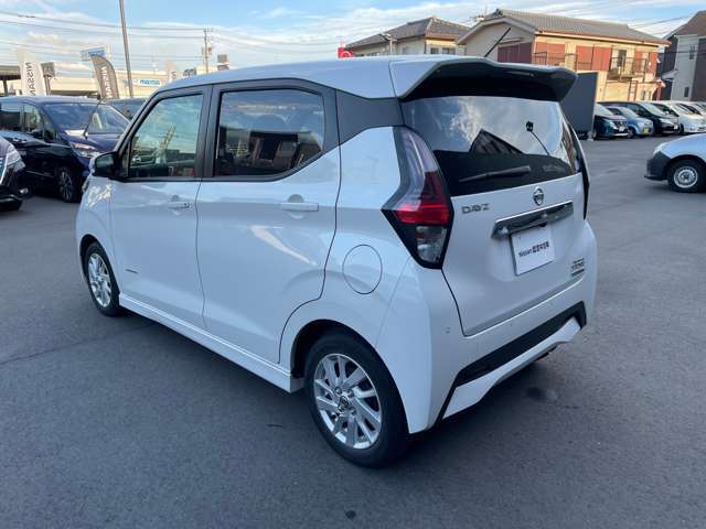 欲しい愛車がきっと見つかる！皆様のご来店・お問い合わせを、心よりお待ち致しております！042-721-8123