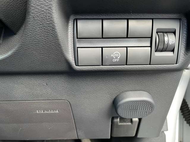 アイドリングストップ搭載車になります。