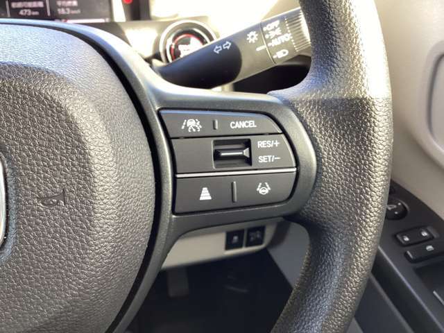 アクティブクルーズコントロールで安全運転