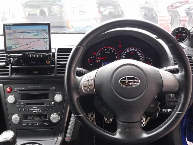 6速MT☆STIフロントリップスポイラー☆STI18AW☆STIマフラー☆ブレンボキャリパー☆HID☆Defiブースト計☆STIブーストコントローラー☆STIタワーバー☆ハーフレザーシート☆禁煙車☆