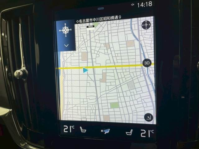 純正ナビ搭載でロングドライブも快適！