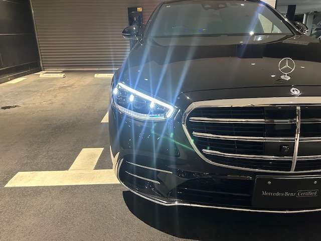 車検や点検でご入庫の際には、メルセデス・ベンツの最新の代車を無料でご利用頂けます。気になるモデル・乗ってみたいお車などございましたら是非ご相談ください！（事前予約が必要です）