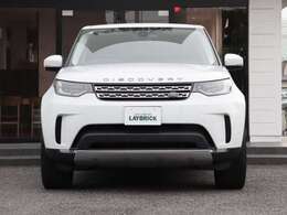 【店頭価格には納車前点検整備費用を含んでおります】ご納車前には不具合箇所の改善はもちろんのこと、車検に準じた分解整備、各装備品の機能点検、そして私たちの長年の経験を生かした予防整備を行います。