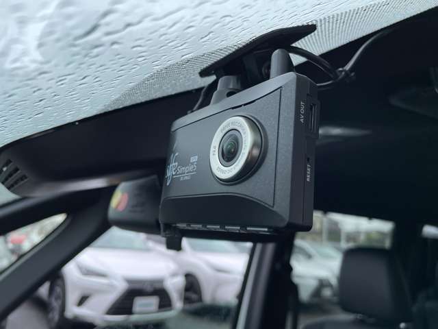 ◆【ドライブレコーダー】映像・音声などの運転中の記録を残します。事故などを起こした起こされた時の証拠になりえますので、もしも時でも安心ですね。