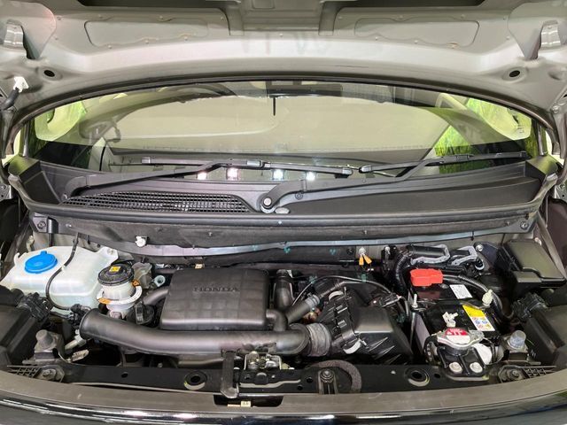 親切・丁寧な専門メカニックスタッフが応対！・車検・点検整備・事故等の修理などアフターサービスも安心。お車のカスタマイズもネクステージのサービススタッフまでご相談ください！