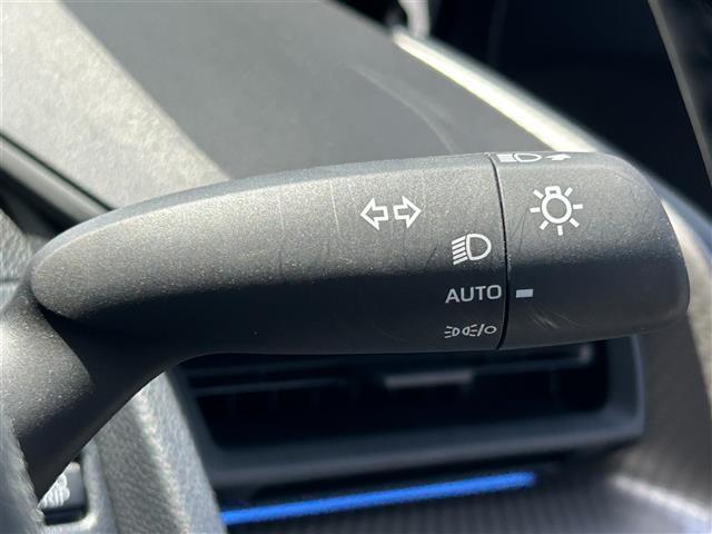 【運転席操作部】『運転席周辺の装備』の画像になります。快適なドライブを楽しむための機能が装備されています！運転席から触れるので使いやすいです！