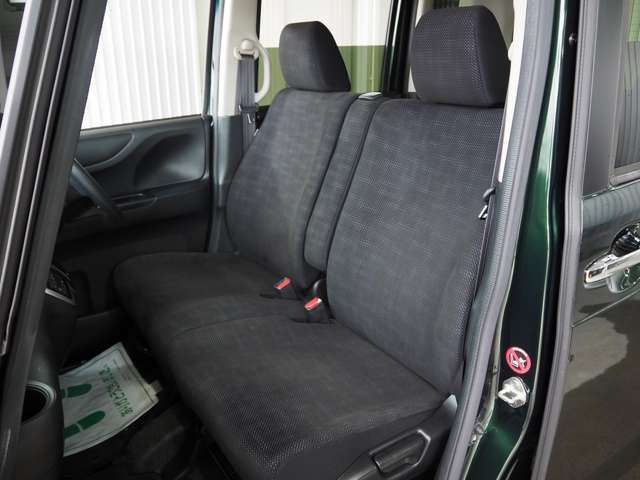 当社では展示前の仕上げを徹底しており、ご納得頂けるコンディションのお車を展示しております♪