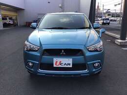 静岡インター道沿いの店舗になります。常時10台以上を展示しております、三菱車以外のお車もお取り扱いがあります。是非お気軽にお越しください。