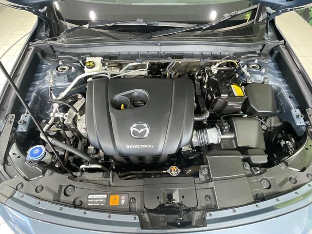 親切・丁寧な専門メカニックスタッフが応対！・車検・点検整備・事故等の修理などアフターサービスも安心。お車のカスタマイズもネクステージのサービススタッフまでご相談ください！