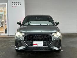 高度な訓練・教育を受けたAudi専門メカニックが、100項目にもおよぶ精密な点検を実施。すべてをクリアしたAudi車だけがあなたのお手元に届けられます。