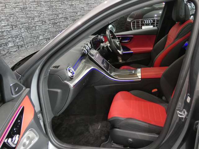 フル装備　ABS　BAS　DSR　ESP　SRSエアバッグ　ECOスタートストップ　レーダーセーフティーパッケージ（ブラインドスポットアシスト