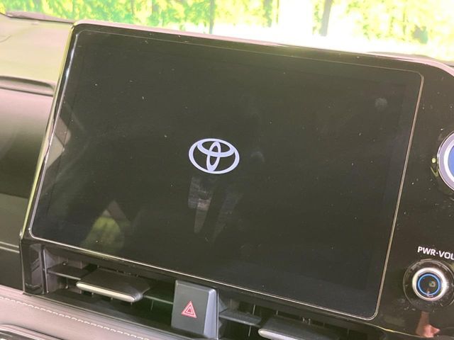 【10.5インチ　ナビ付ディスプレイオーディオ】大画面のディスプレイはAppleCarPlayやAndroidAutoが利用可能。大きな画面でスマホナビアプリ等が利用いただけます♪