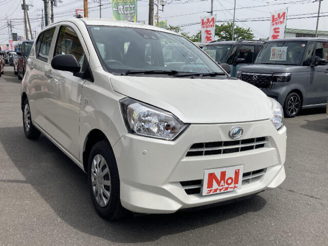 「ナオイオートのこだわり」全車保証付きです。全車事故歴無し・全車8万キロ以内の良質車・全車保証付き。当社の最長保証は2年間（プラチナプラン）です！高速道路でお越しの方は桜川・筑西ICから約15分です！