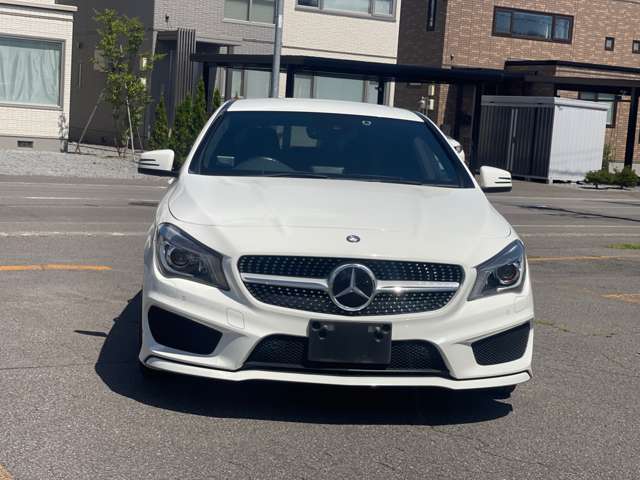 メルセデス・ベンツ CLA250 4マチック 4WD！！ご覧の通り綺麗な状態を維持しているお車です
