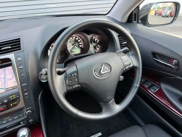 お車は決して安いお買い物ではありません。後悔の無いようにじっくり検討し、比較した上でご決断を！