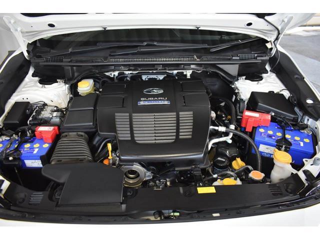 水平対向エンジンと電動技術を組み合わせたパワーユニット「e-BOXER」。