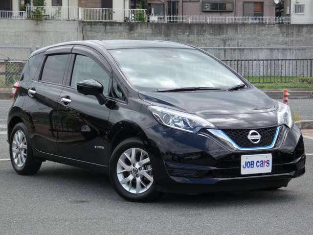 お客様のお気持ちは良い車を安く買いたい！その気持ち当店も一緒です！全国から品質、価格とっておきの商品を仕入れ、お客様にご満足頂ける商品ラインナップを心掛けています！