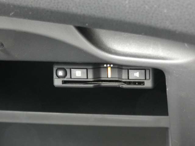 販売、修理、車検、保険、買い取りお車に関する事ならジョブカーズにお任せください！お客様のご要望に精一杯お応え致します！