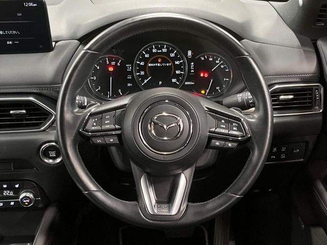 【ステアリングスイッチ】運転中、前方から目線をそらすことなく、オーディオ等の操作が可能な便利機能！安心＆快適なドライブを演出してくれます♪